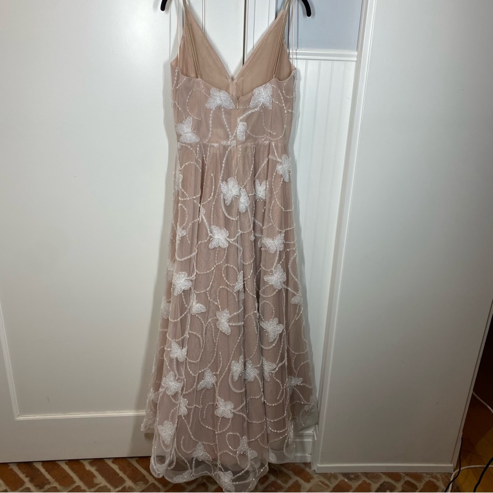 Anthropologie BHLDN Helsi Josephine Butterfly Printed V-Neck 3D Gown Size Large - Picture 9 of 16